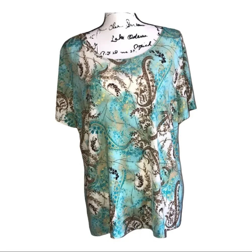 Paisley pullover top Size XL - Picture 2 of 7